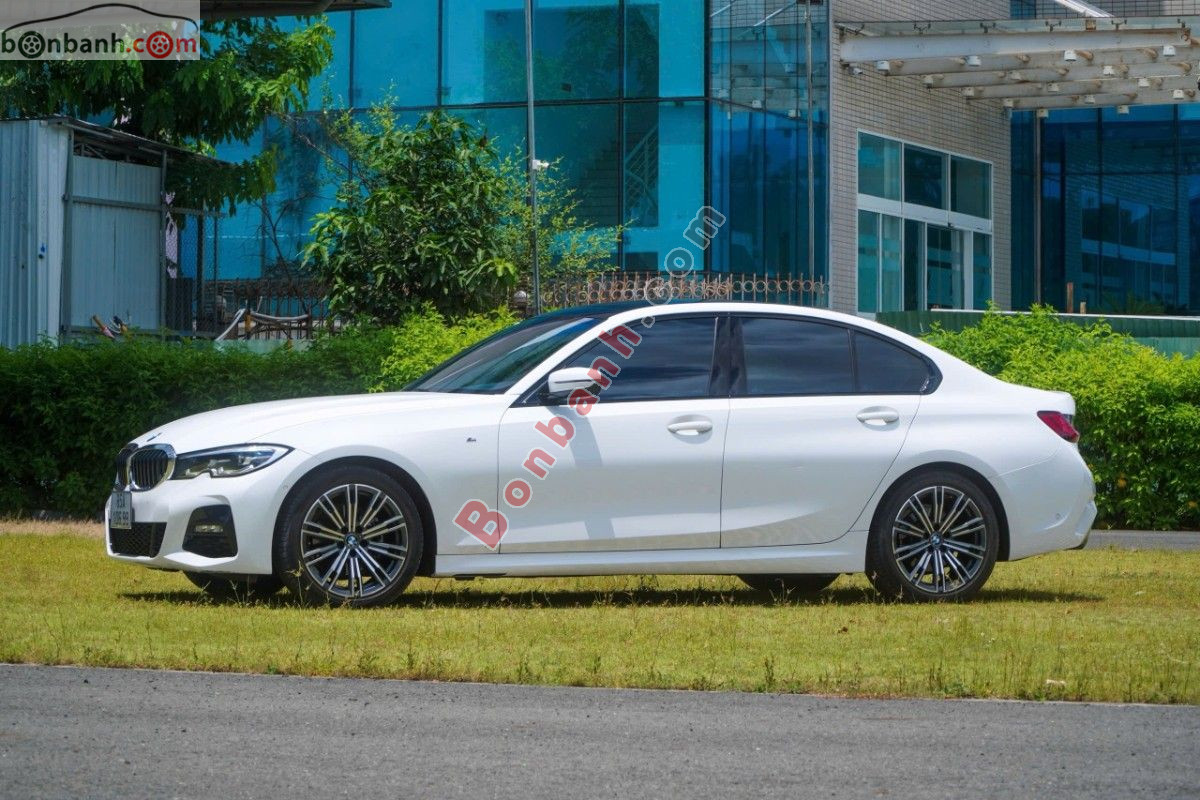 Bán ô tô BMW 3 Series 320i M Sport - 2022 - xe cũ