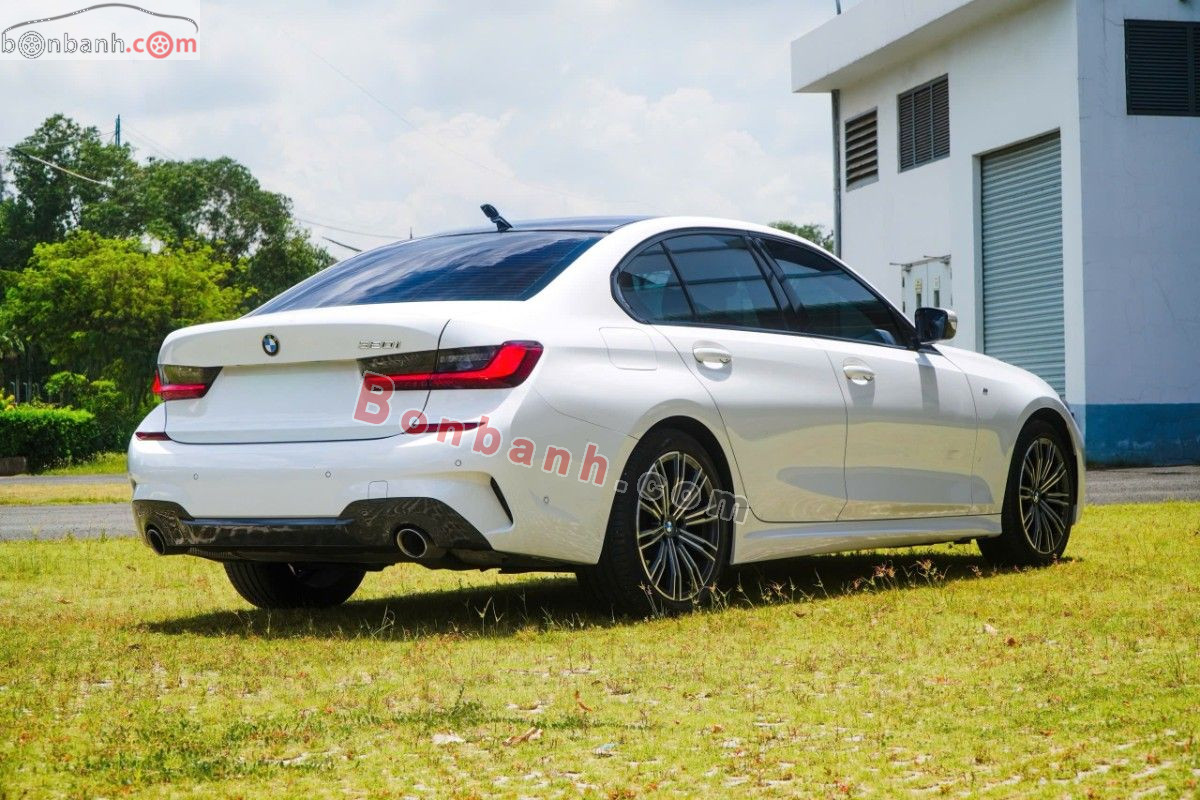 Bán ô tô BMW 3 Series 320i M Sport - 2022 - xe cũ