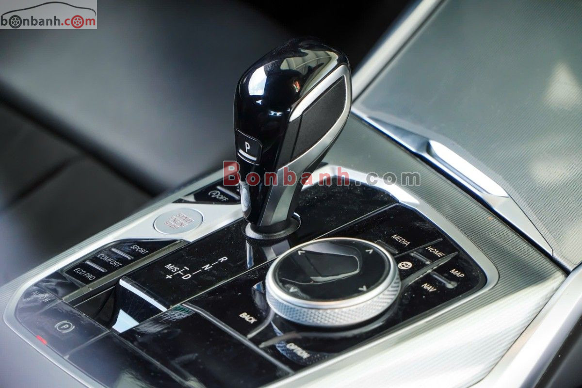 Bán ô tô BMW 3 Series 320i M Sport - 2022 - xe cũ