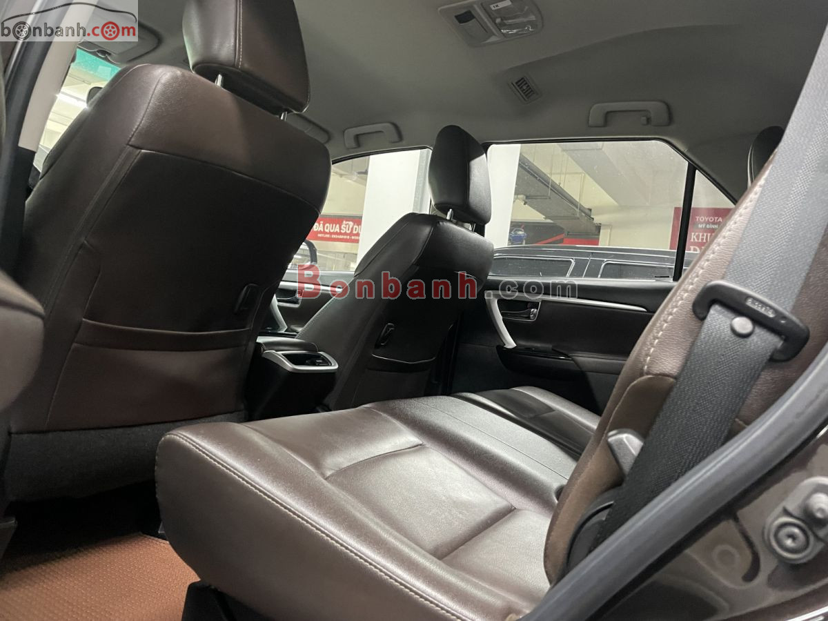 Bán ô tô Toyota Fortuner 2.8V 4x4 AT - 2018 - xe cũ