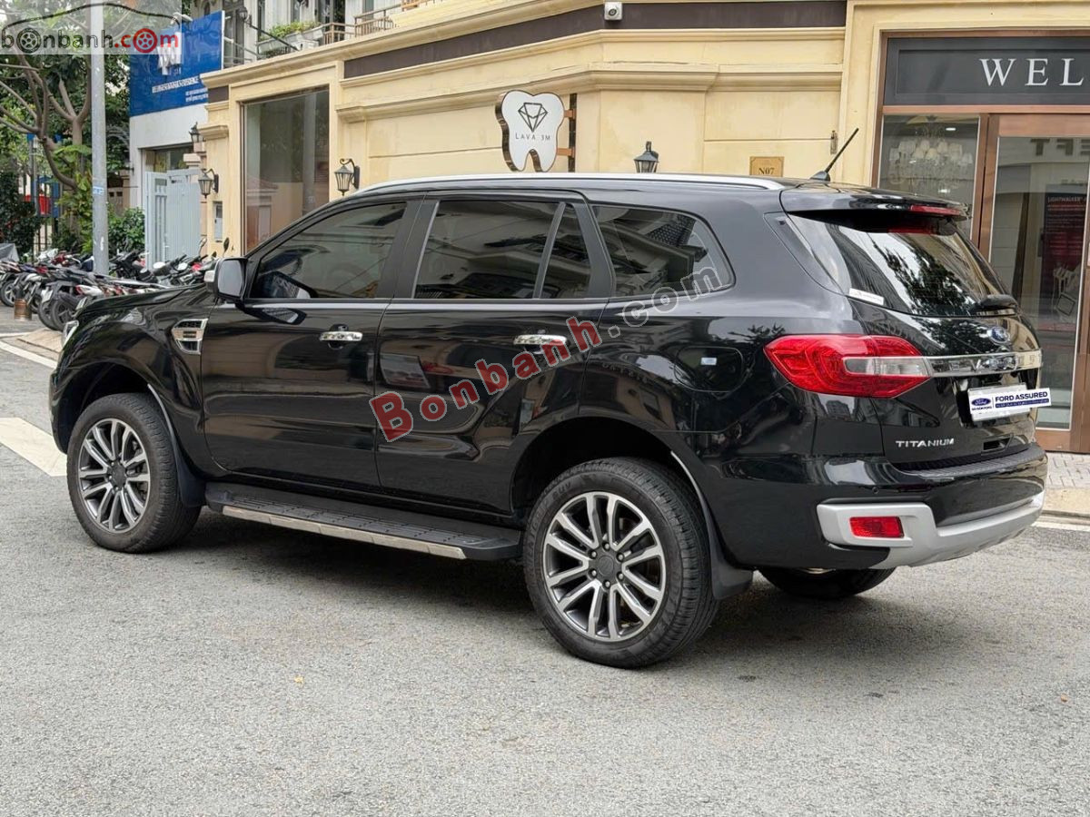 Bán ô tô Ford Everest Titanium 2.0L 4x4 AT - 2021 - xe cũ