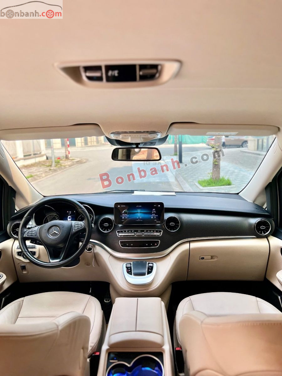 Bán ô tô Mercedes Benz V class V250 AMG - 2023 - xe cũ