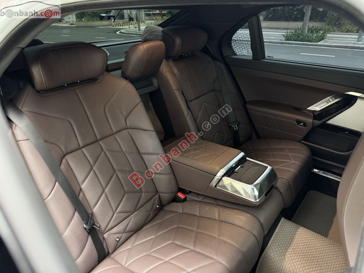 Bán ô tô BMW 7 Series 735i M Sport - 2023 - xe cũ