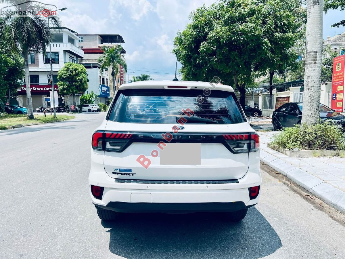 Bán ô tô Ford Everest Sport 2.0L 4x2 AT - 2024 - xe cũ