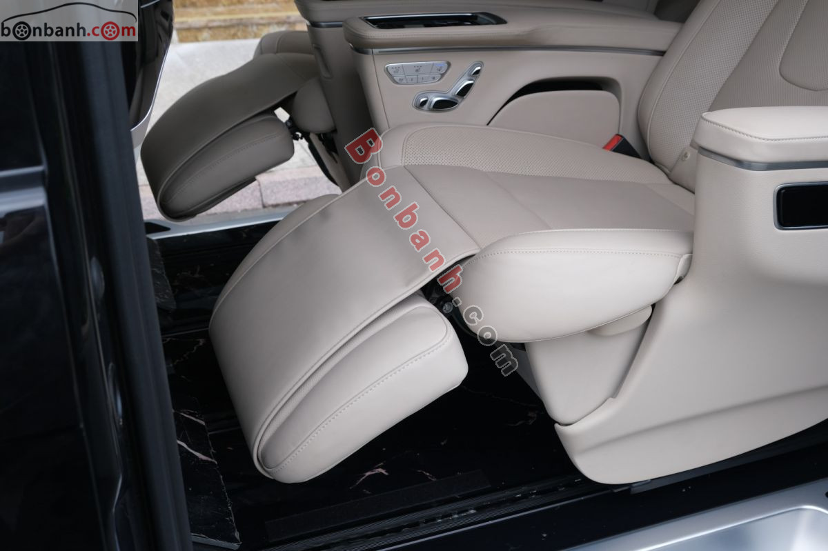 Bán ô tô Mercedes Benz V class V250 AMG - 2023 - xe cũ