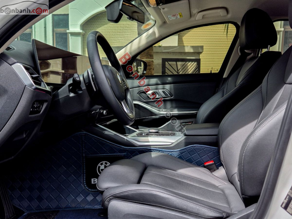 Bán ô tô BMW 3 Series 320i Sport Line - 2024 - xe cũ
