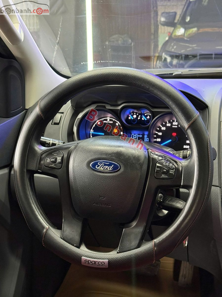 Bán ô tô Ford Ranger XLS 2.2L 4x2 AT - 2015 - xe cũ