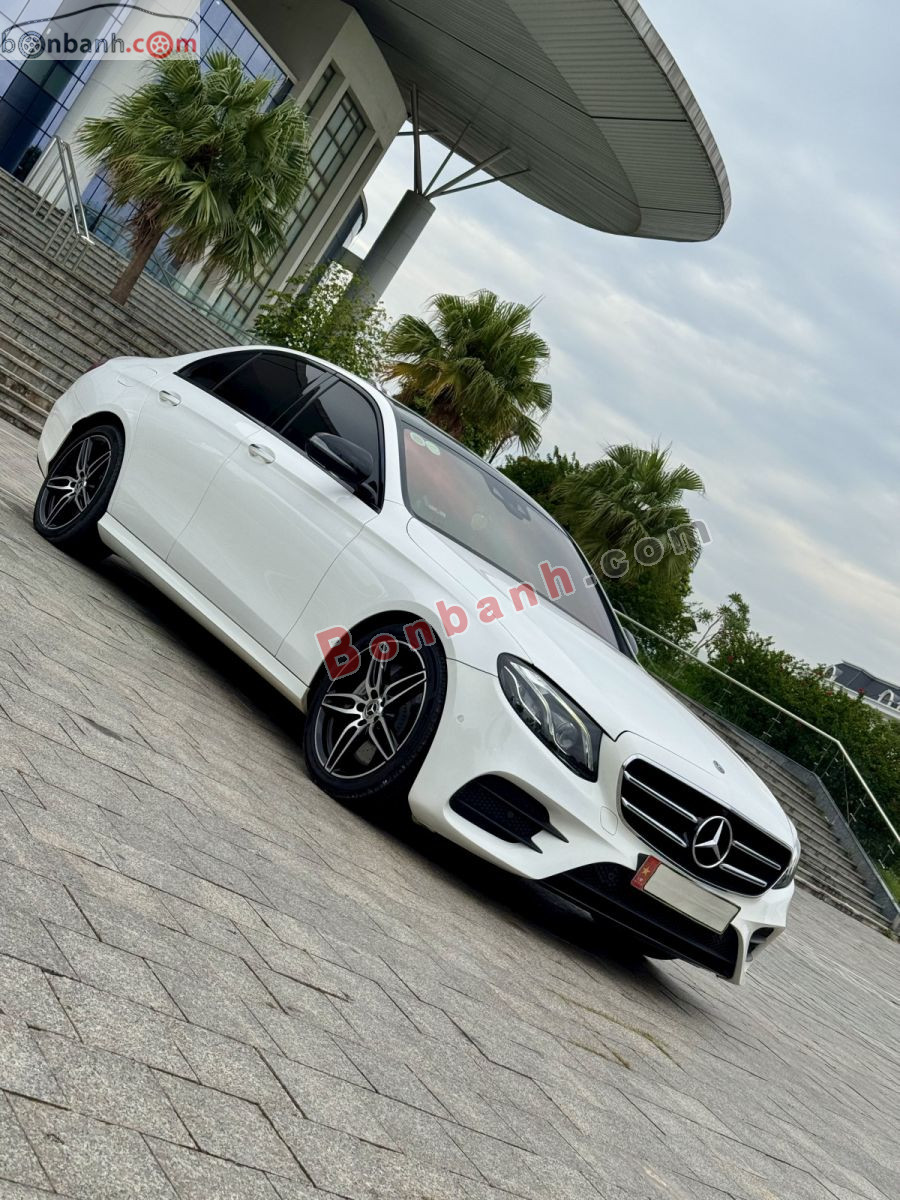 Bán ô tô Mercedes Benz E class E300 AMG - 2020 - xe cũ