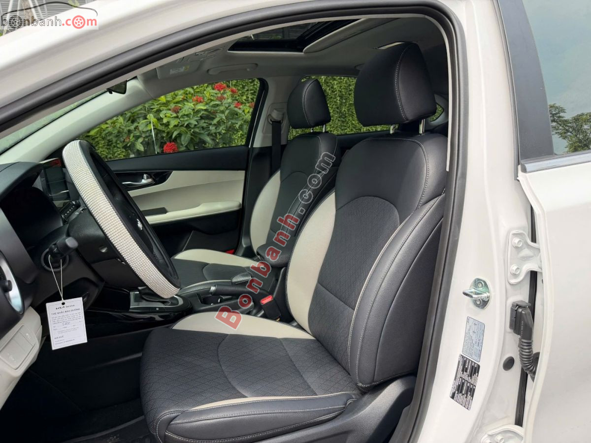 Bán ô tô Kia K3 Luxury 1.6 AT - 2025 - xe cũ
