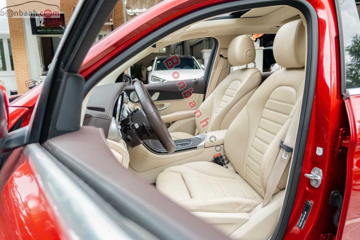 Bán ô tô Mercedes Benz GLC 300 4Matic - 2020 - xe cũ