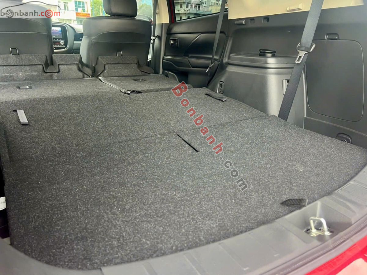 Bán ô tô Mitsubishi Outlander 2.0 CVT - 2022 - xe cũ
