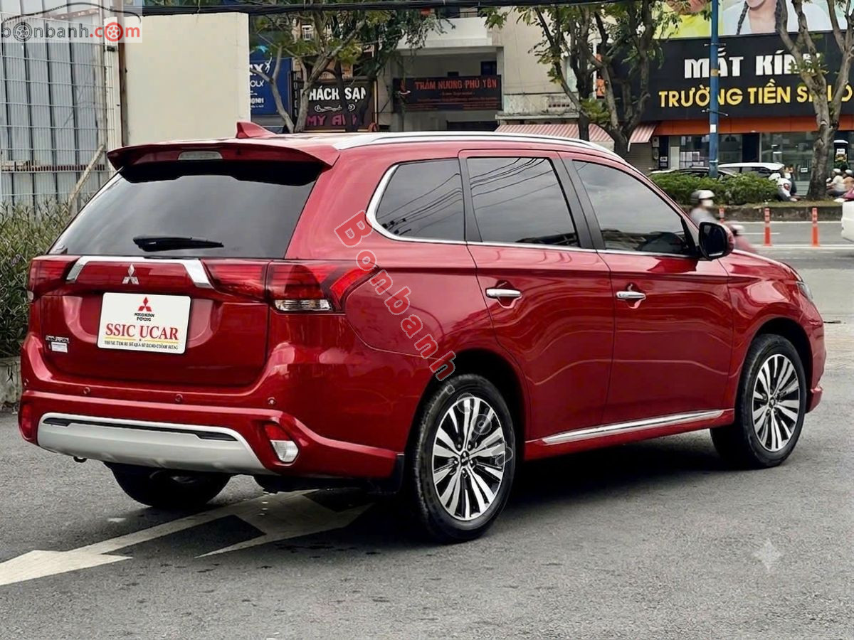 Bán ô tô Mitsubishi Outlander 2.0 CVT - 2022 - xe cũ