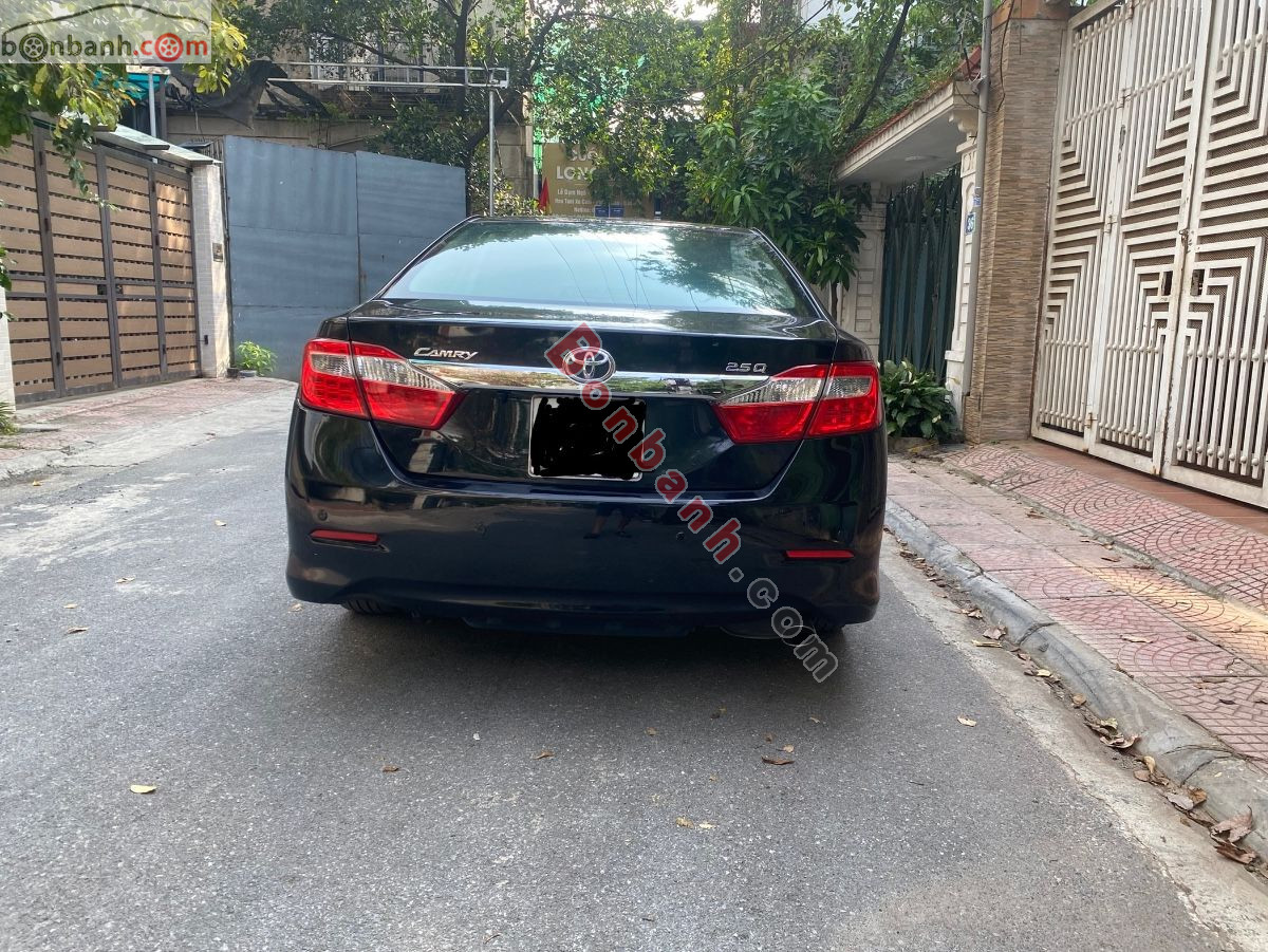 Bán ô tô Toyota Camry 2.5Q - 2014 - xe cũ
