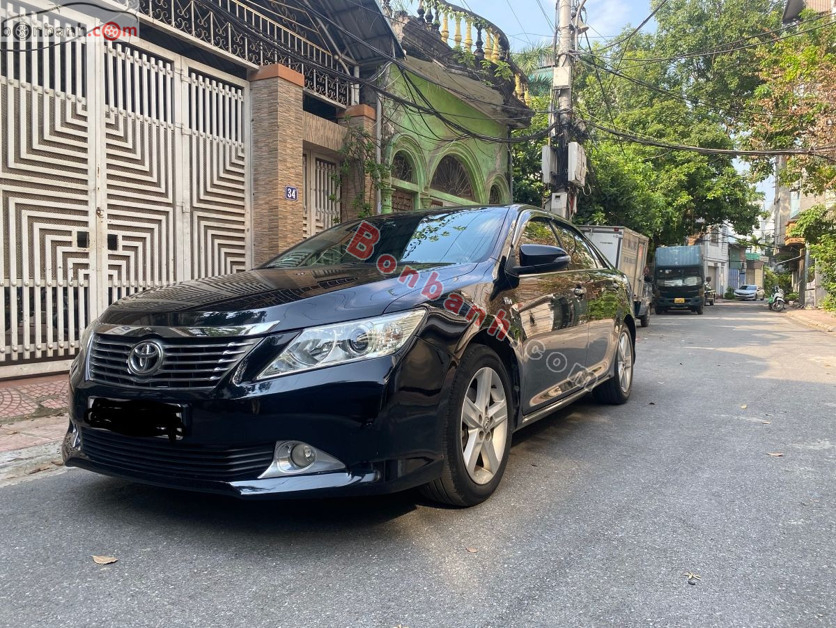 Bán ô tô Toyota Camry 2.5Q - 2014 - xe cũ