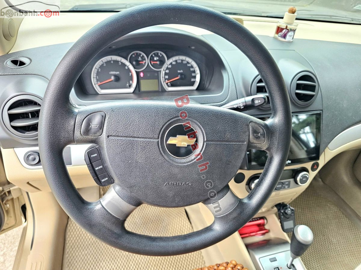 Bán ô tô Chevrolet Aveo LTZ 1.5 AT - 2015 - xe cũ