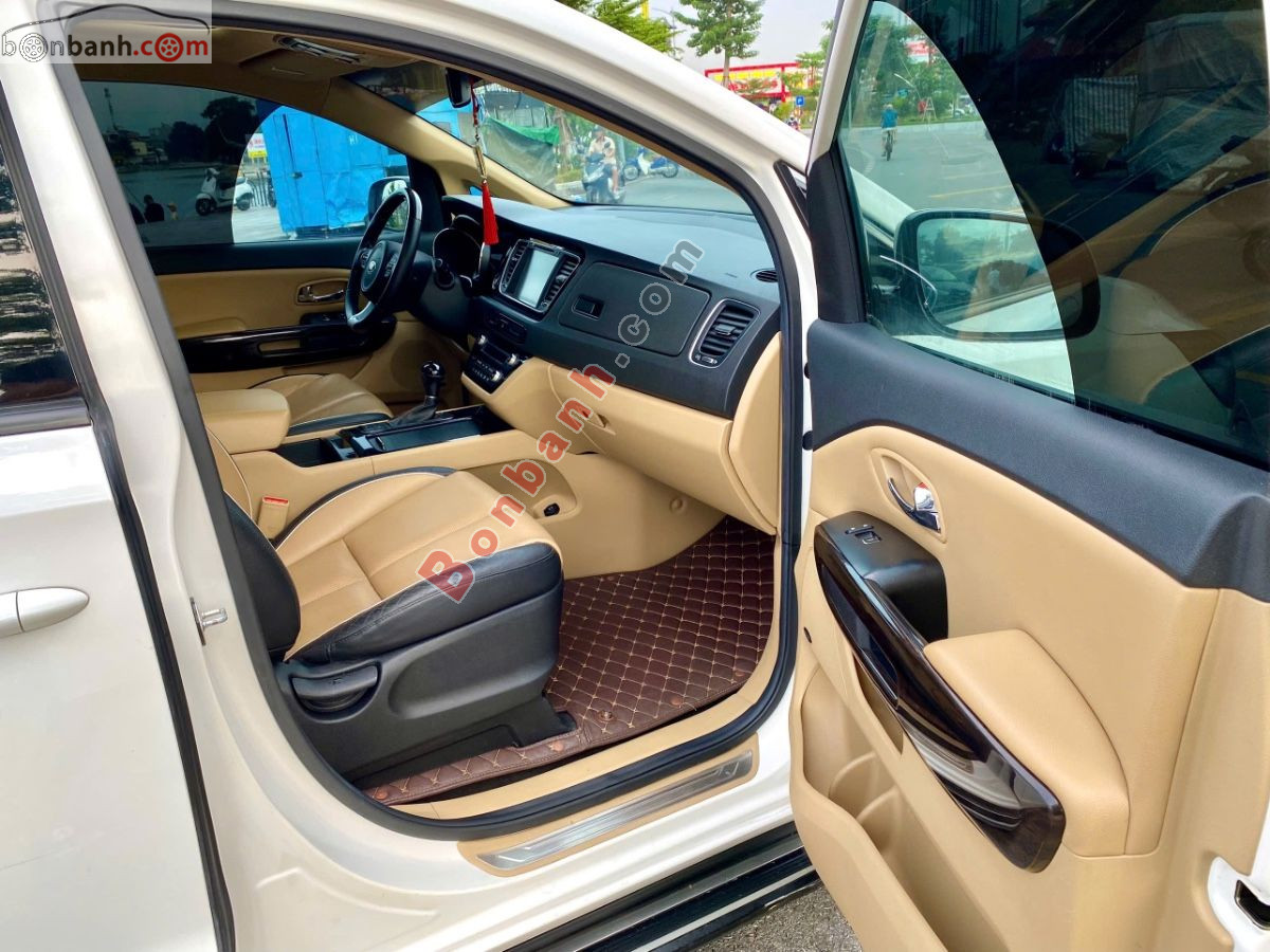 Bán ô tô Kia Sedona 2.2L DATH - 2016 - xe cũ