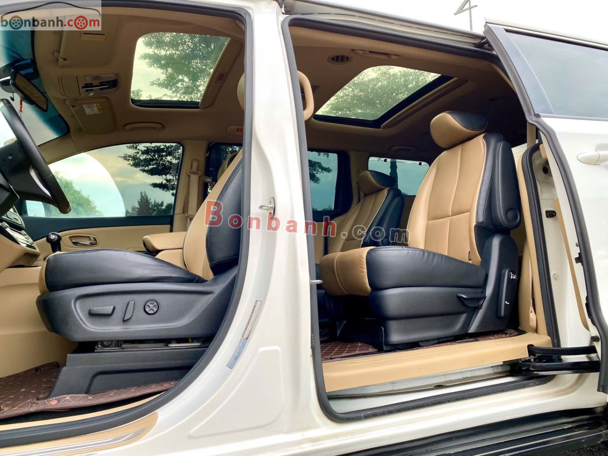 Bán ô tô Kia Sedona 2.2L DATH - 2016 - xe cũ