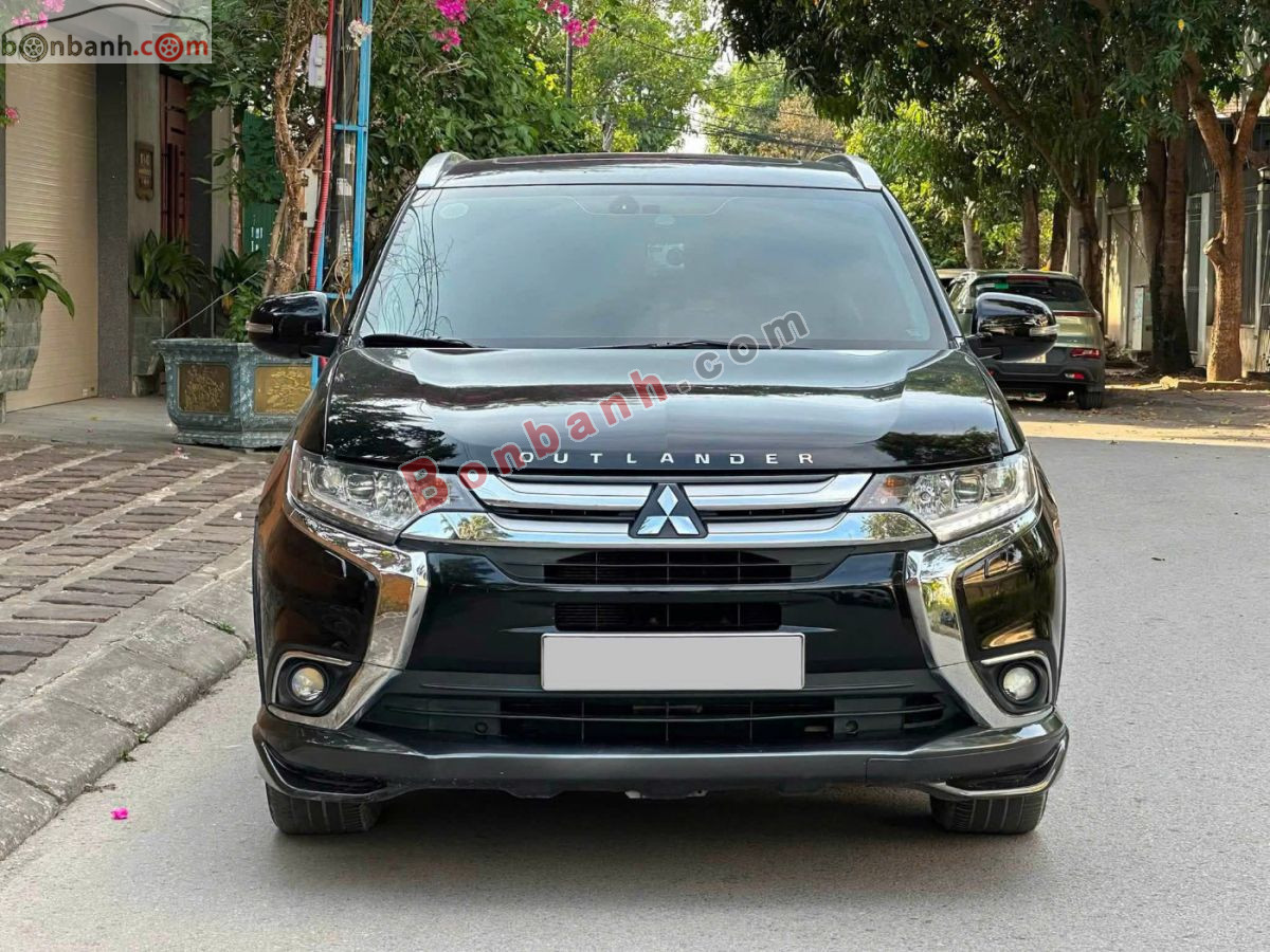 Bán ô tô Mitsubishi Outlander 2.0 CVT - 2017 - xe cũ
