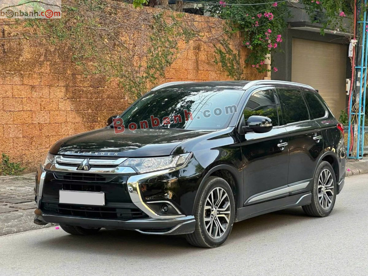 Bán ô tô Mitsubishi Outlander 2.0 CVT - 2017 - xe cũ
