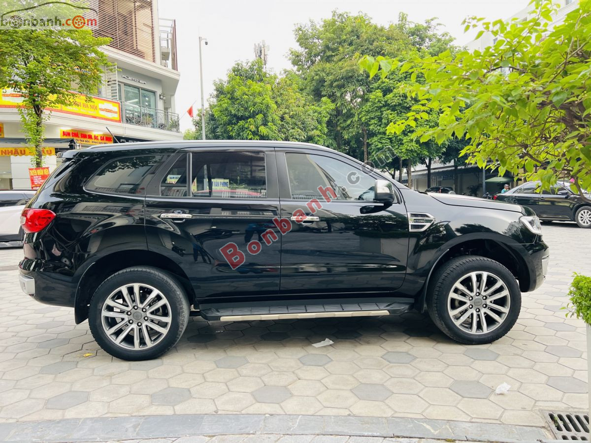Bán ô tô Ford Everest Titanium 2.0L 4x2 AT - 2022 - xe cũ
