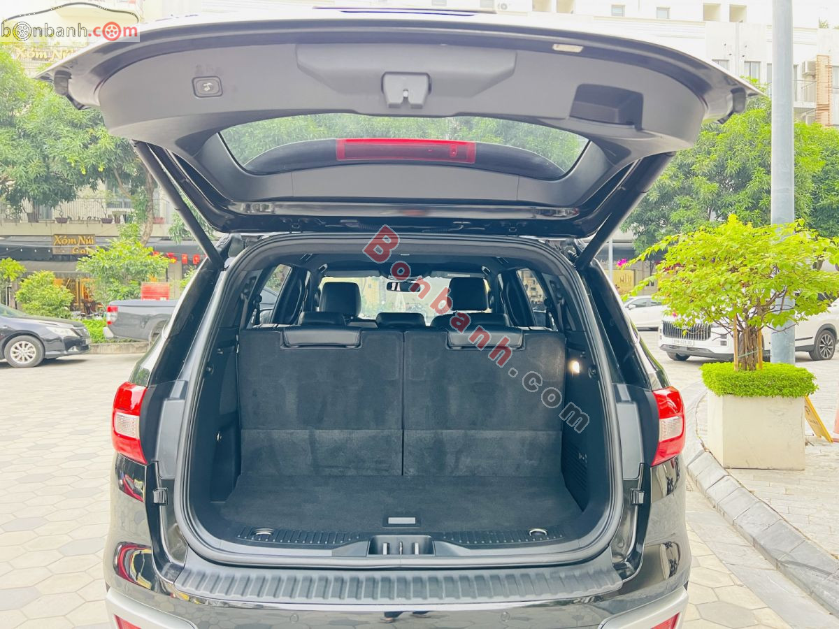Bán ô tô Ford Everest Titanium 2.0L 4x2 AT - 2022 - xe cũ