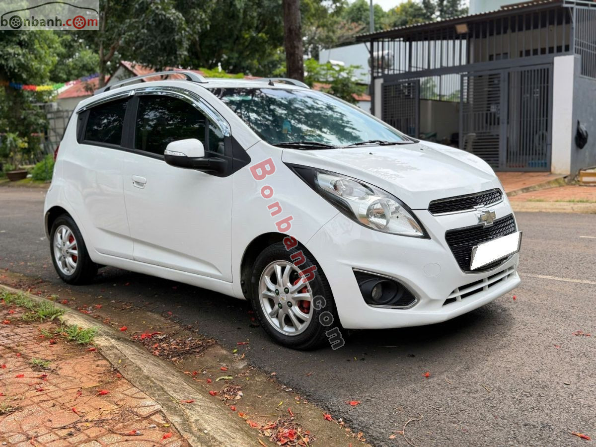 Bán ô tô Chevrolet Spark LT 1.2 MT - 2017 - xe cũ