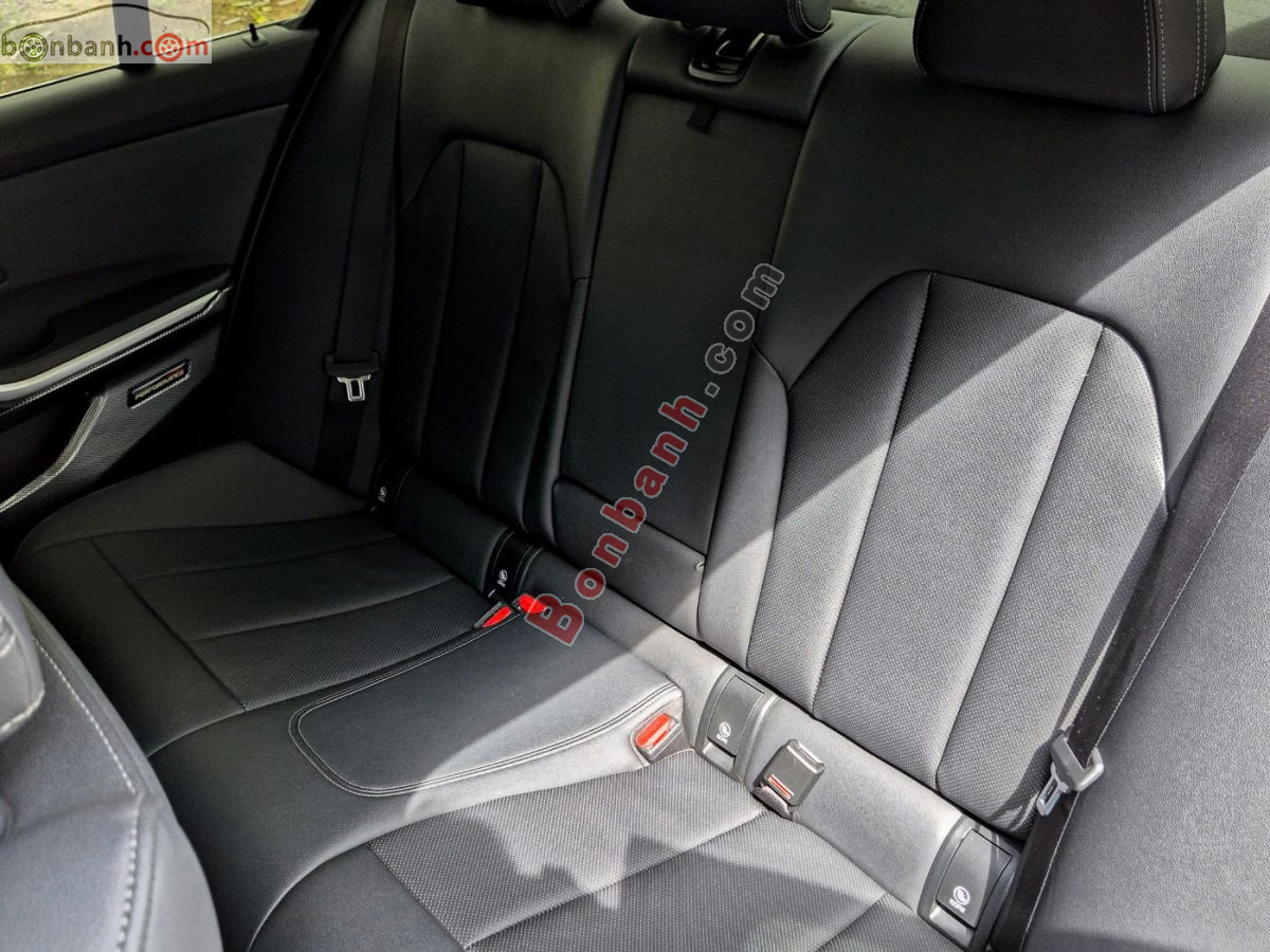 Bán ô tô BMW 3 Series 320i Sport Line - 2024 - xe cũ