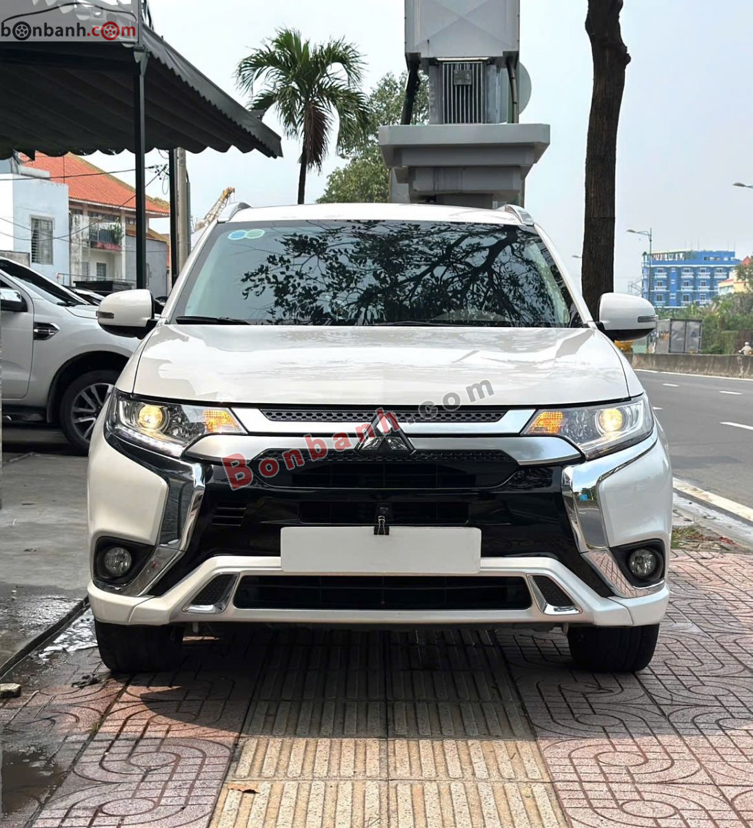 Bán ô tô Mitsubishi Outlander 2.0 CVT - 2023 - xe cũ