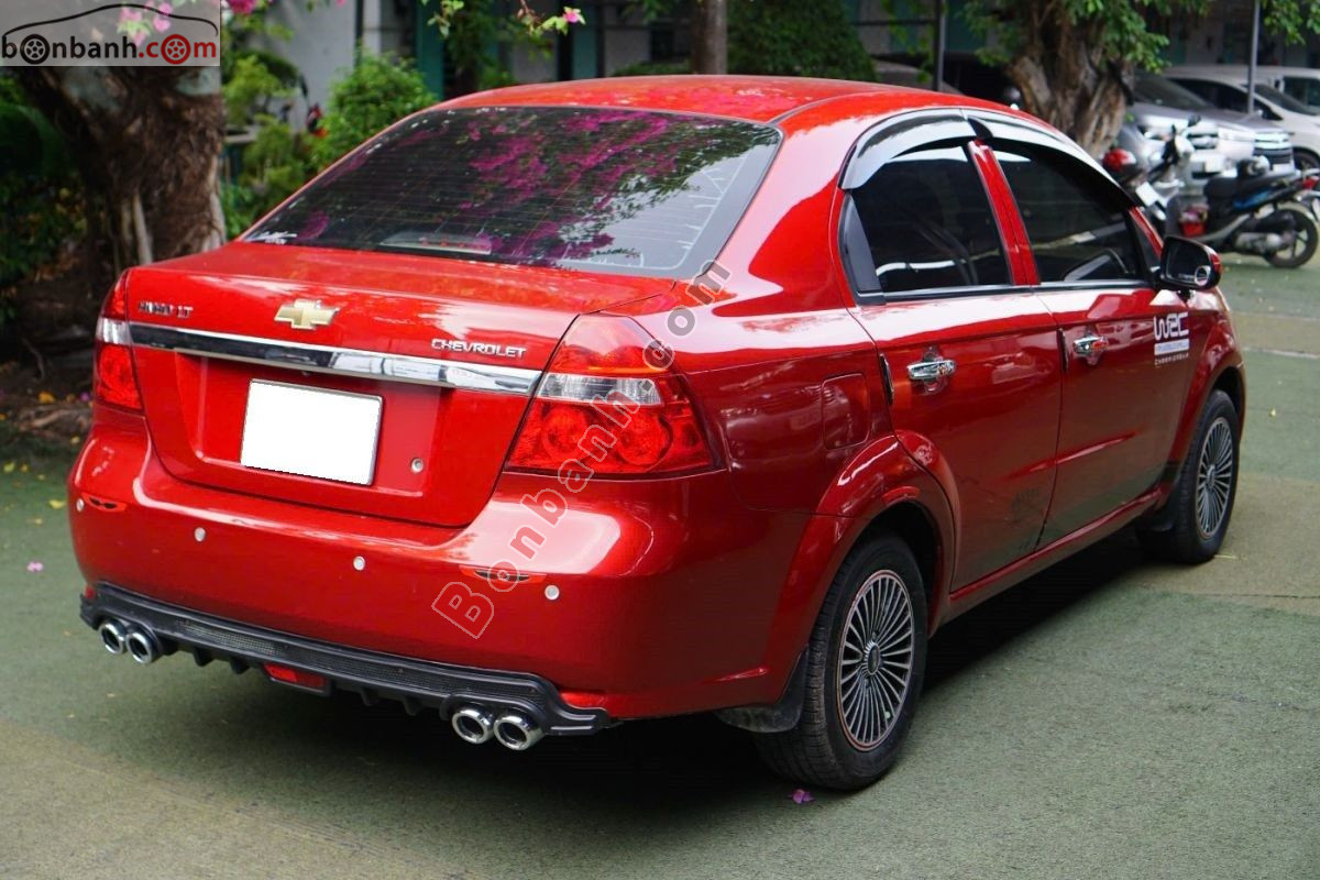 Bán ô tô Chevrolet Aveo 1.5 MT - 2013 - xe cũ