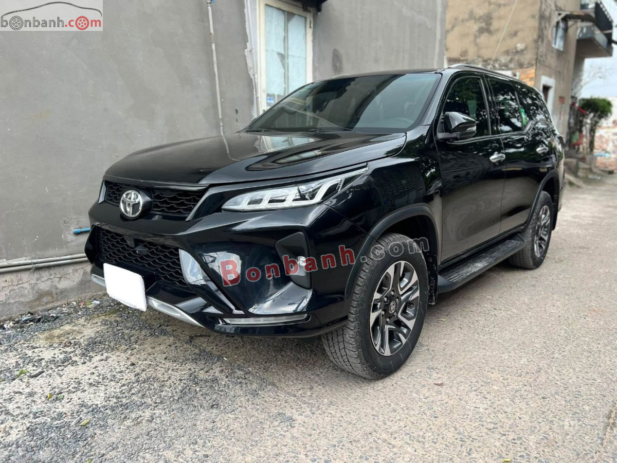 Bán ô tô Toyota Fortuner 2.4G 4x2 AT Legender - 2021 - xe cũ