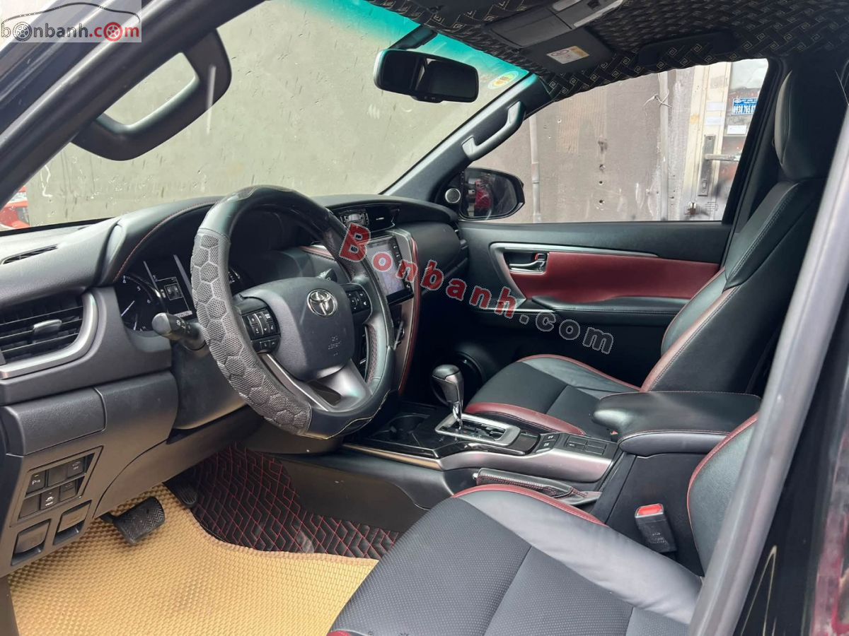 Bán ô tô Toyota Fortuner 2.4G 4x2 AT Legender - 2021 - xe cũ