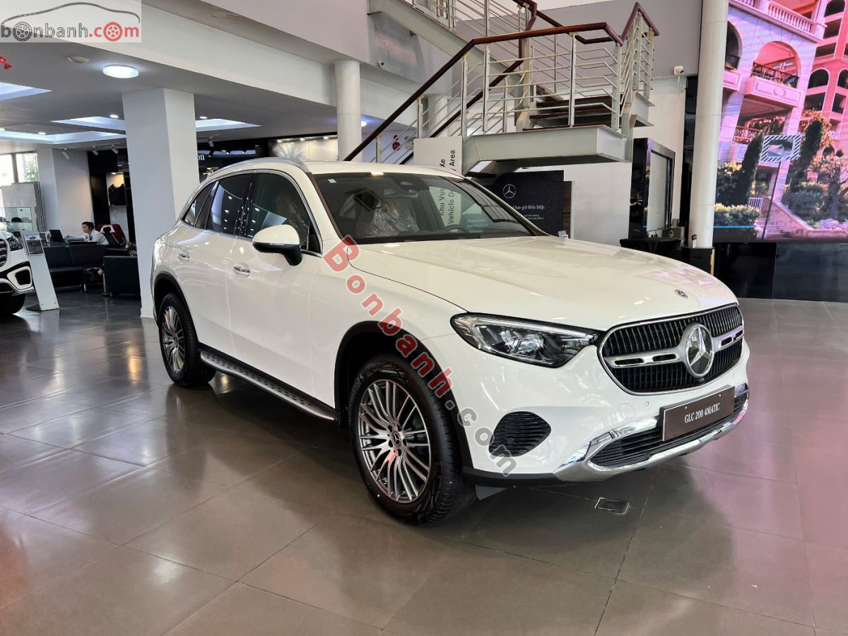 Bán ô tô Mercedes Benz GLC 200 4Matic - 2026 - xe mới