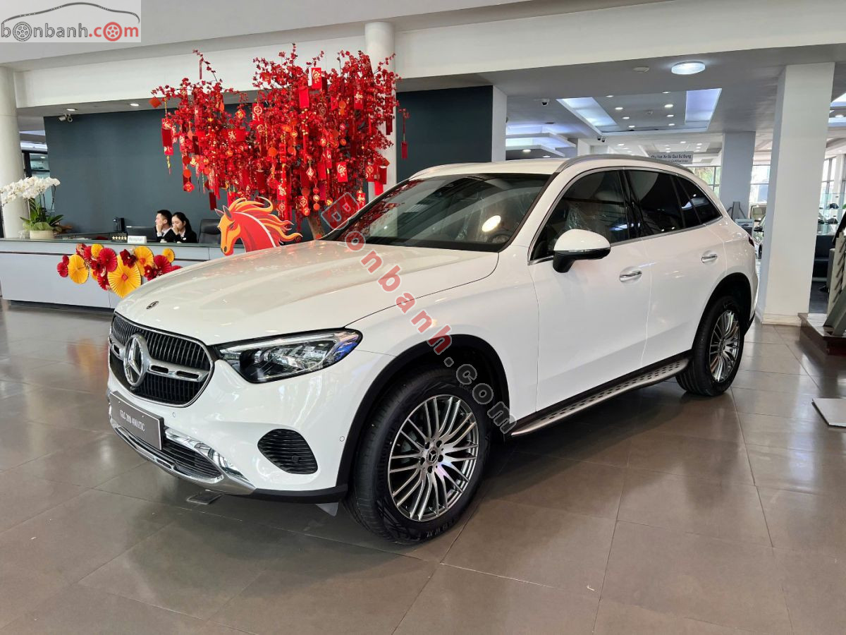 Bán ô tô Mercedes Benz GLC 200 4Matic - 2026 - xe mới