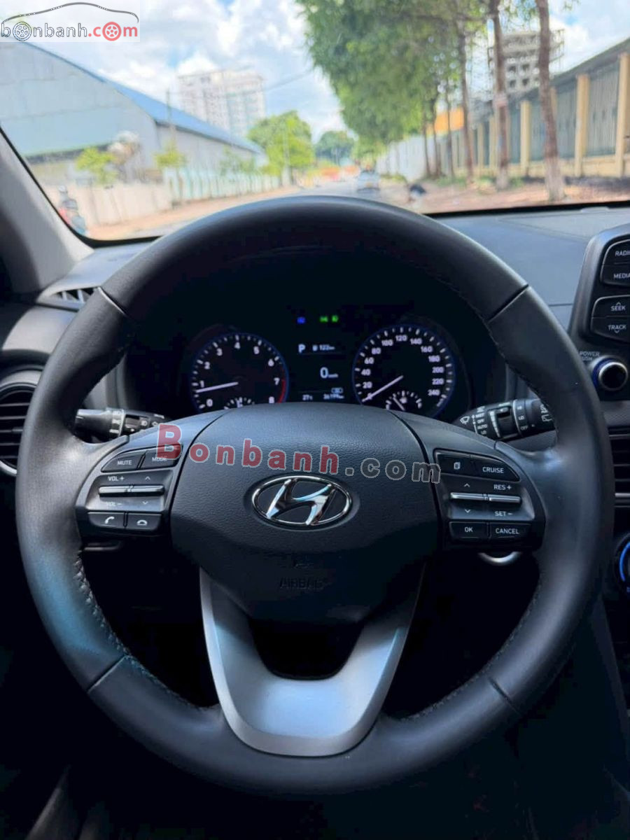 Bán ô tô Hyundai Kona Tiêu Chuẩn 2.0 AT - 2021 - xe cũ