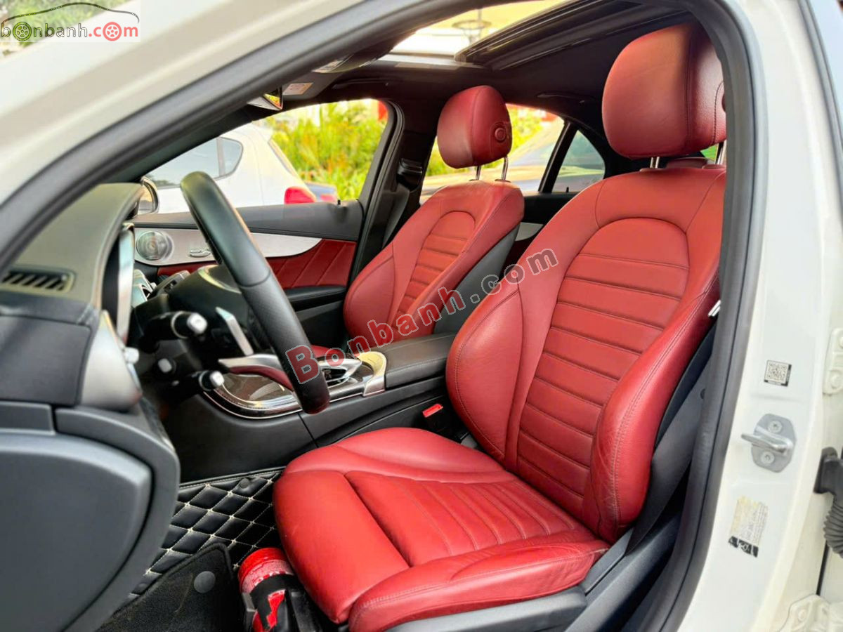 Bán ô tô Mercedes Benz C class C300 AMG - 2017 - xe cũ
