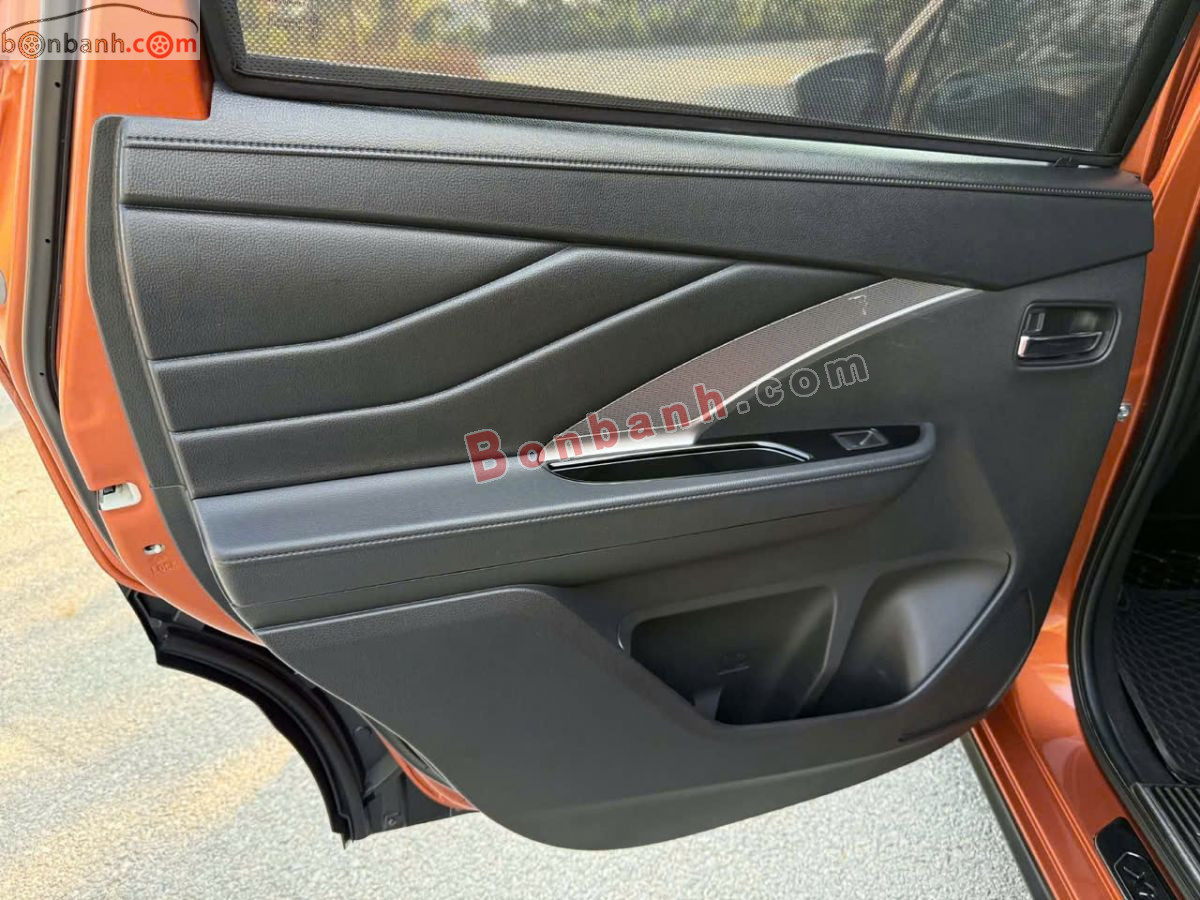 Bán ô tô Mitsubishi Xpander Cross 1.5 AT - 2020 - xe cũ