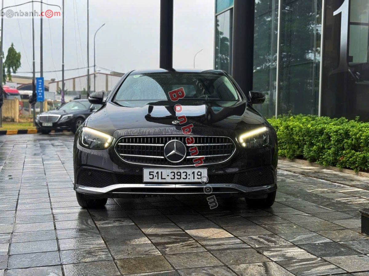 Bán ô tô Mercedes Benz E class E180 - 2023 - xe cũ