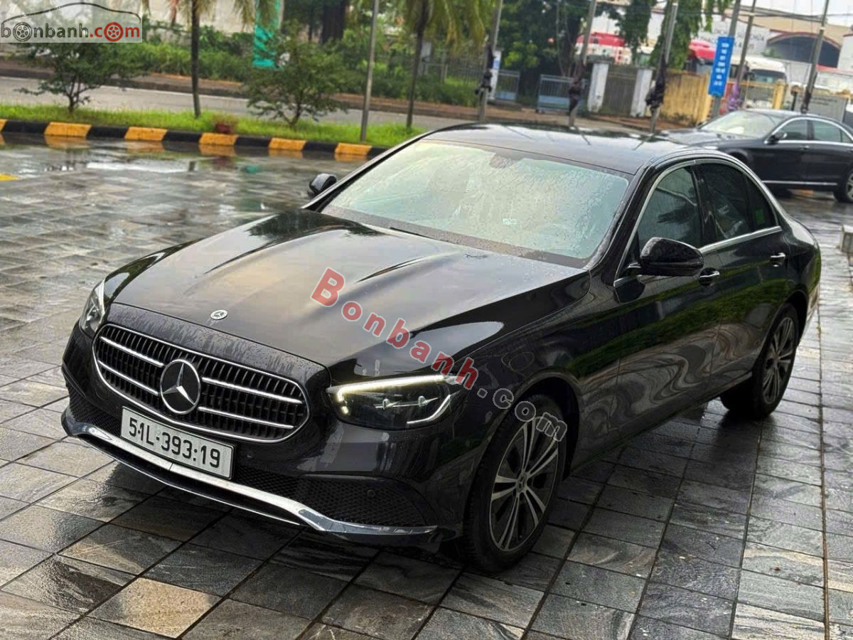 Bán ô tô Mercedes Benz E class E180 - 2023 - xe cũ
