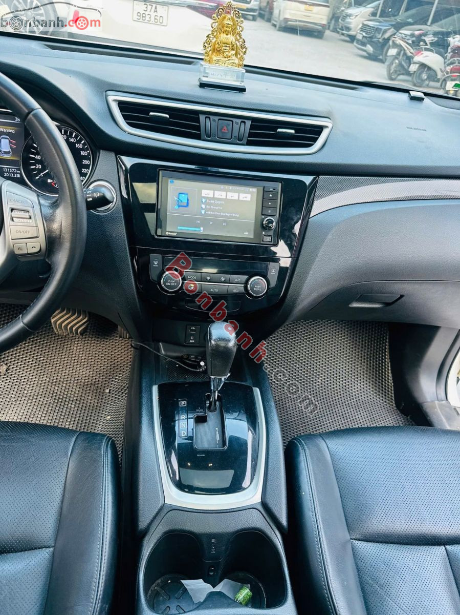 Bán ô tô Nissan X trail 2.0 2WD Premium - 2017 - xe cũ