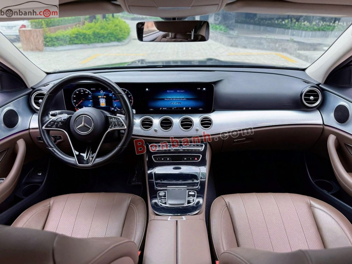 Bán ô tô Mercedes Benz E class E180 - 2022 - xe cũ