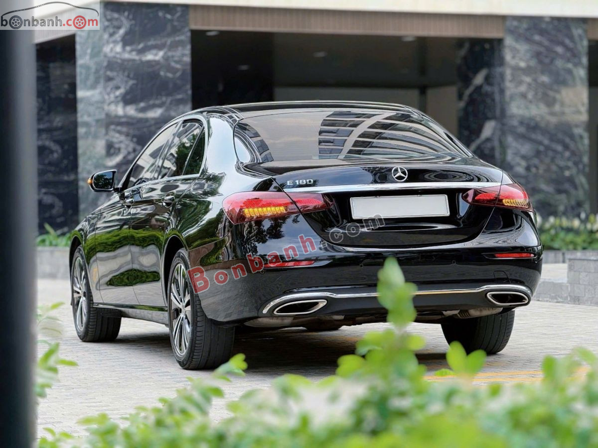 Bán ô tô Mercedes Benz E class E180 - 2022 - xe cũ