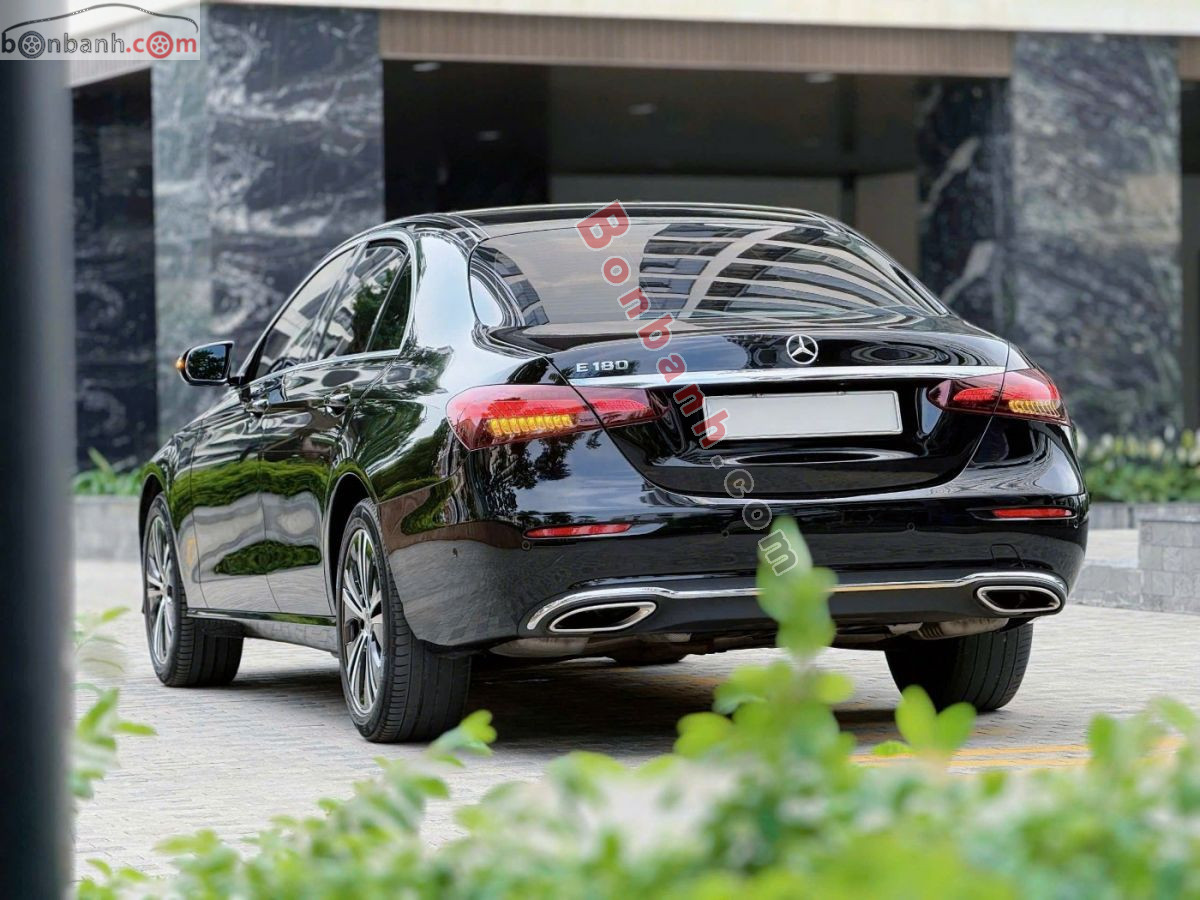 Bán ô tô Mercedes Benz E class E180 - 2022 - xe cũ