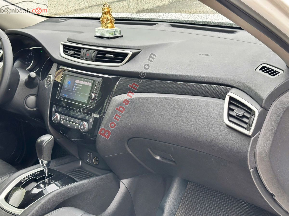 Bán ô tô Nissan X trail 2.0 2WD Premium - 2017 - xe cũ