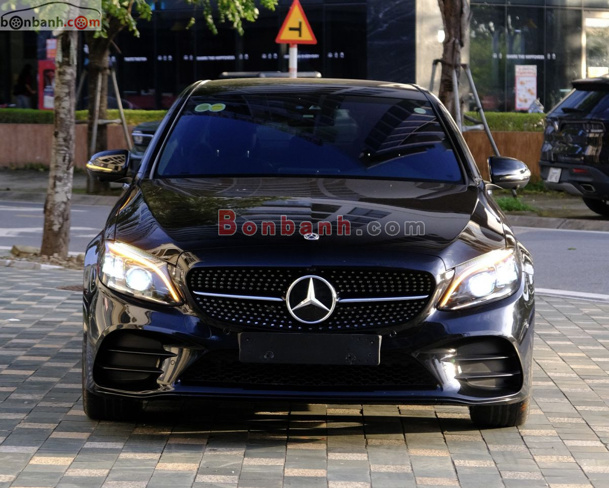 Bán ô tô Mercedes Benz C class C300 AMG - 2020 - xe cũ
