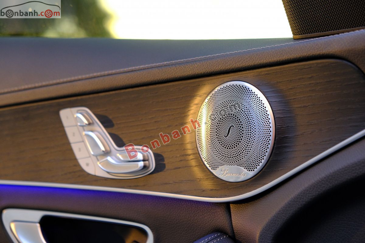 Bán ô tô Mercedes Benz C class C300 AMG - 2020 - xe cũ