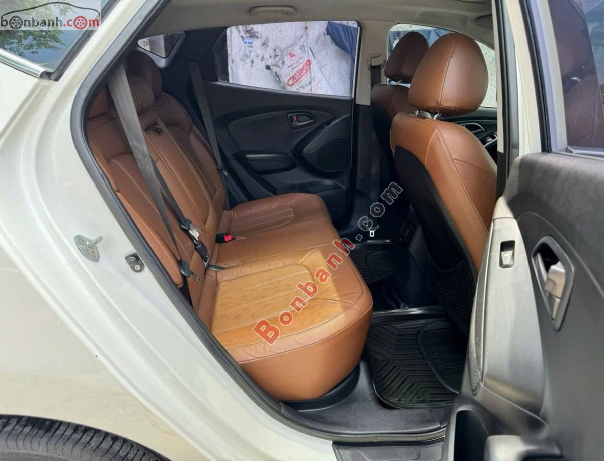 Bán ô tô Hyundai Tucson 2.0 AT - 2013 - xe cũ