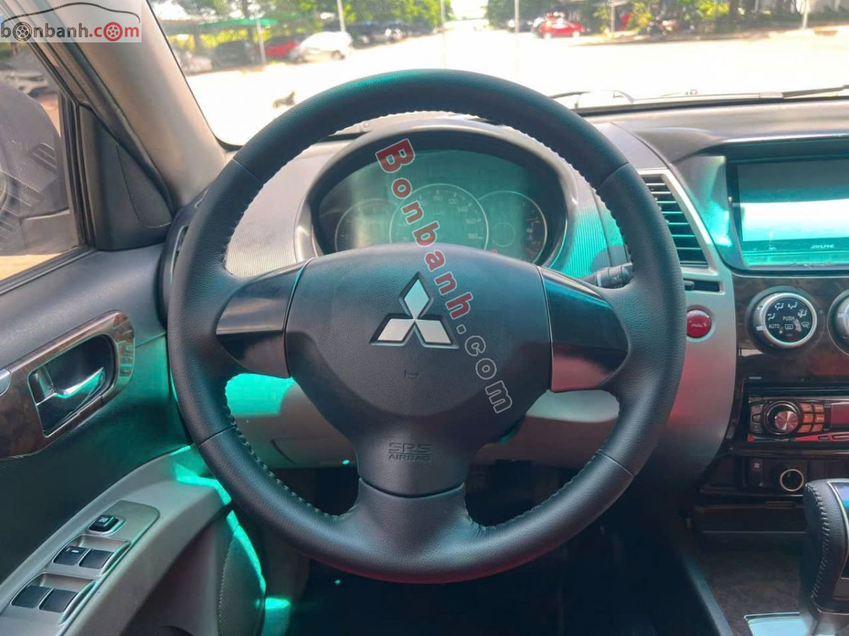 Bán ô tô Mitsubishi Pajero Sport D 4x2 AT - 2014 - xe cũ