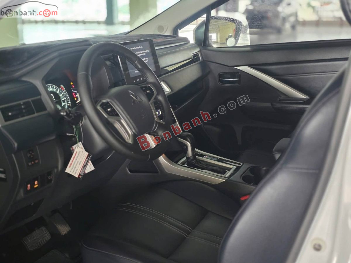 Bán ô tô Mitsubishi Xpander Cross 1.5 AT - 2025 - xe cũ