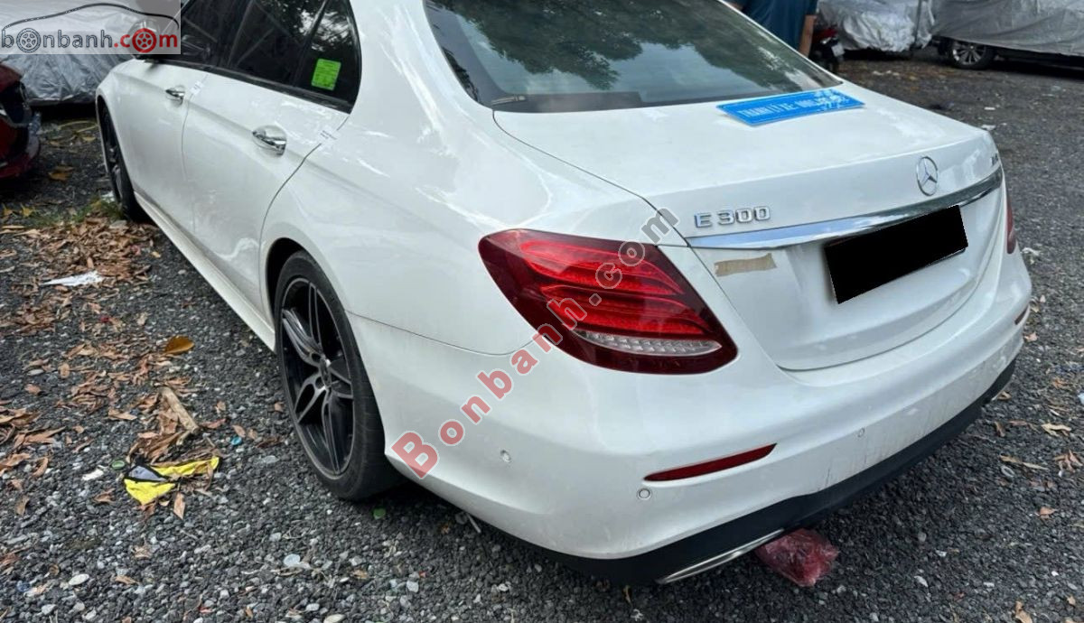 Bán ô tô Mercedes Benz E class E300 AMG - 2019 - xe cũ