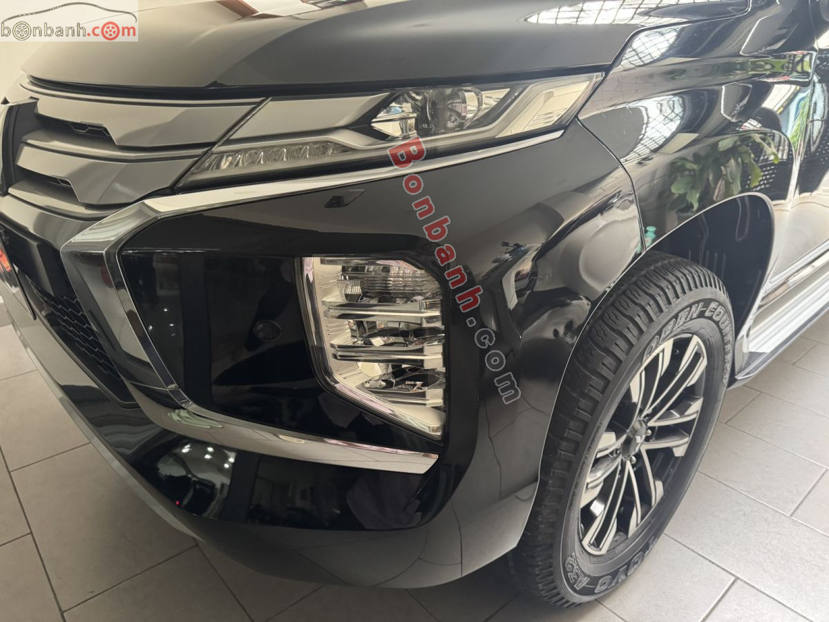Bán ô tô Mitsubishi Pajero Sport 2.4D 4x4 AT - 2021 - xe cũ